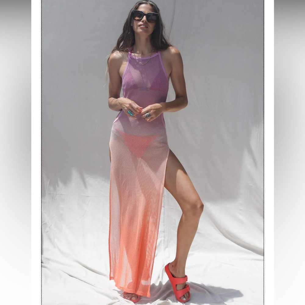 Jen’s Pirate Booty Ember Ombre Artist Pass Maxi Dress
Purple and Orange Size M